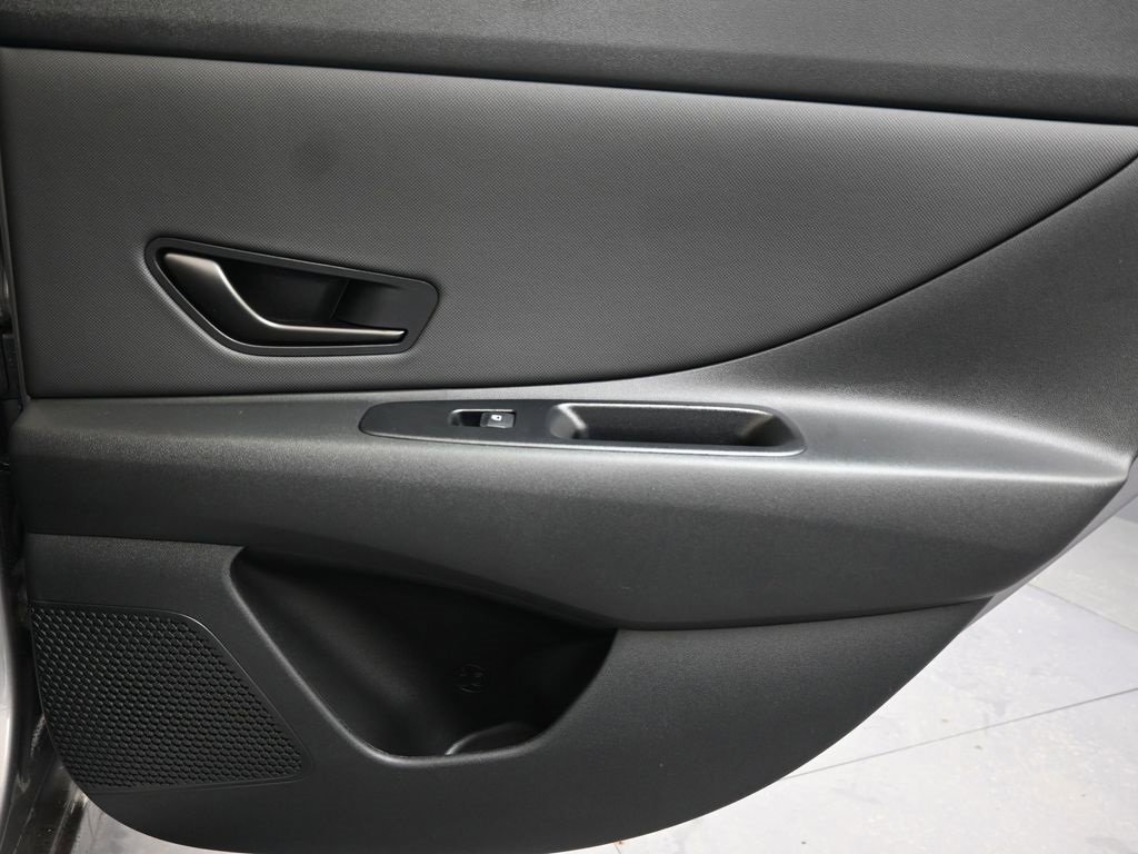 New 2026 Hyundai Elantra Sport image 15