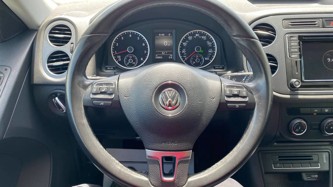 Used 2018 Volkswagen Tiguan Limited AWD/4WD image 8