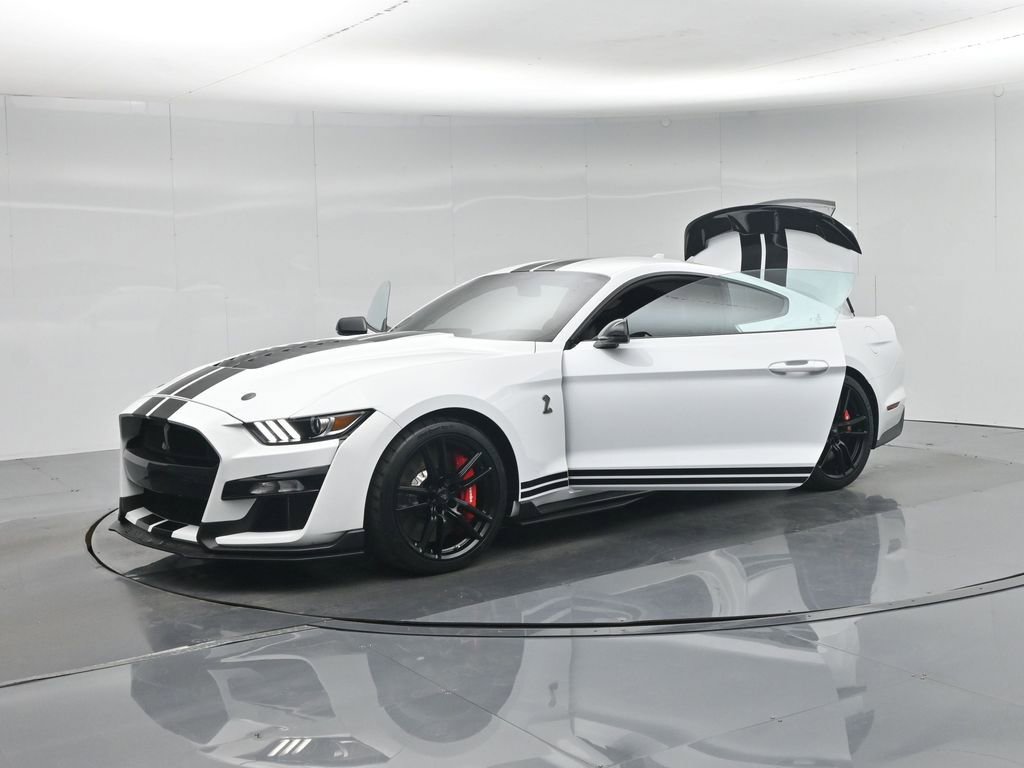 Used 2022 Ford Mustang Shelby GT500 w/ Technology Package RWD image 30