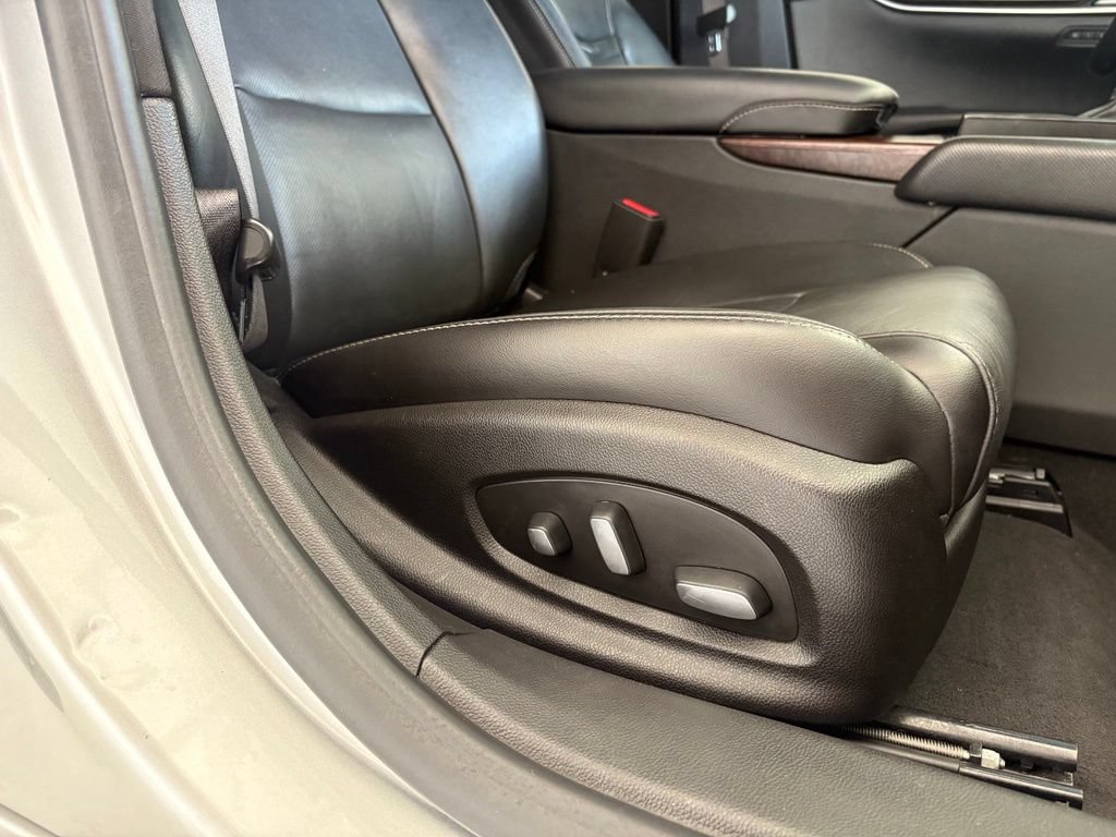 Used 2019 Cadillac XTS Luxury FWD image 48