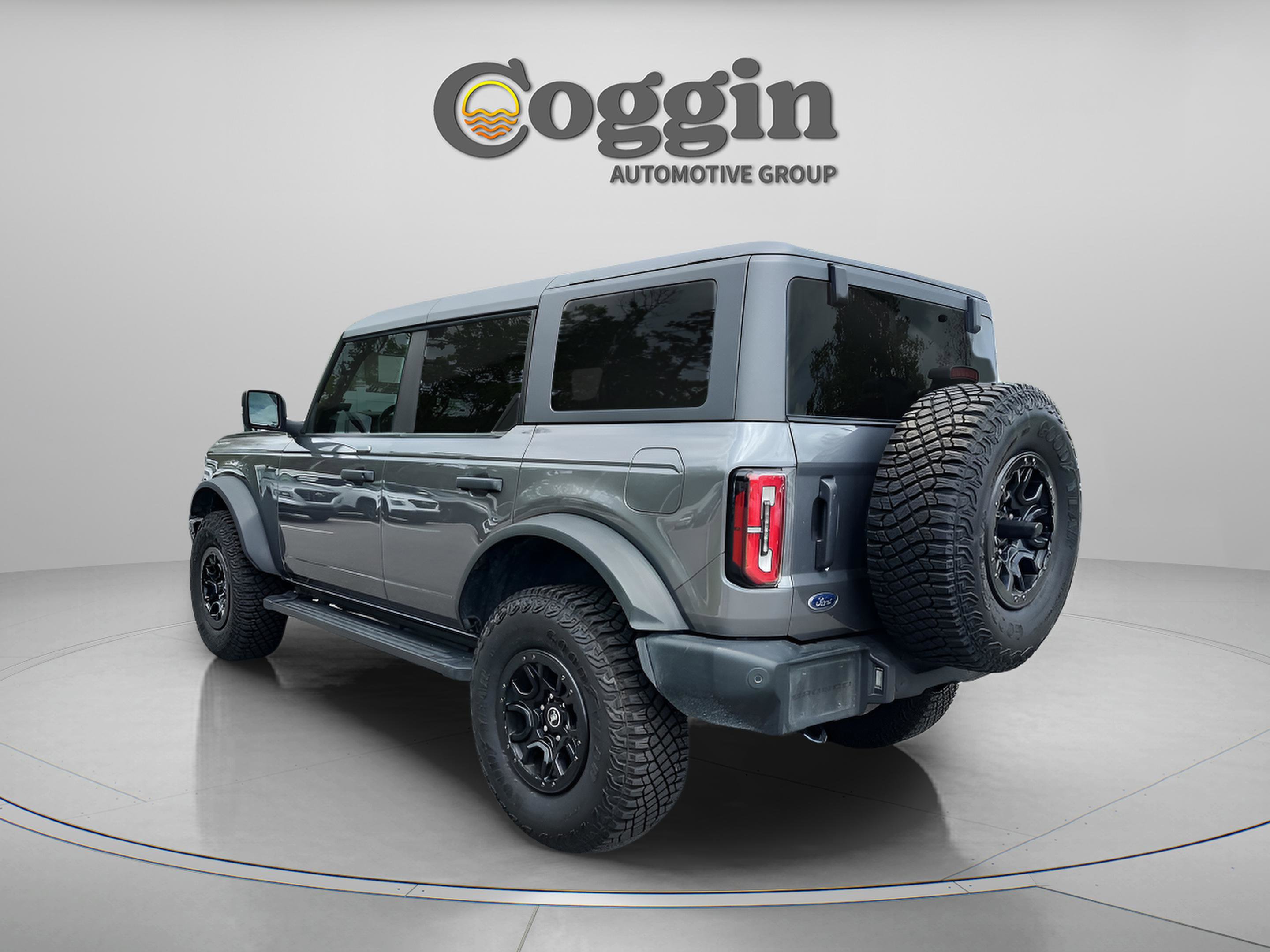 Used 2022 Ford Bronco Wildtrak image 3