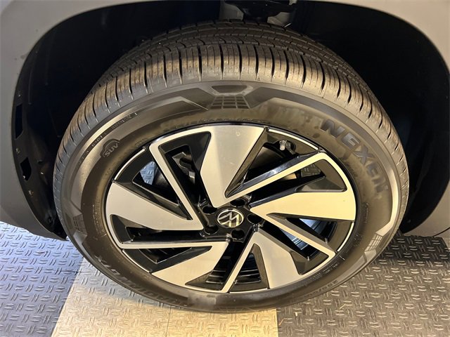 New 2026 Volkswagen Atlas SE image 9