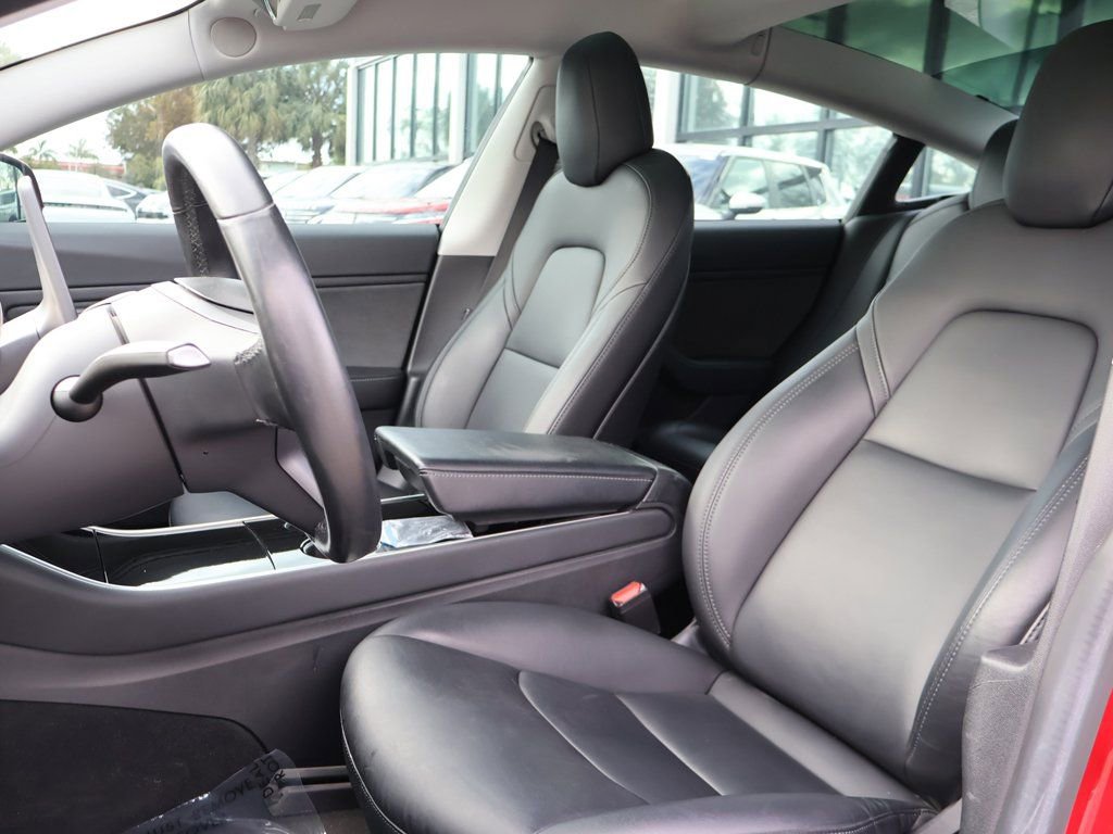 Used 2018 Tesla Model 3 Long Range RWD image 28