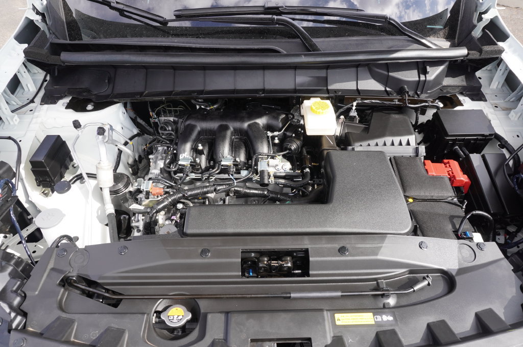 New 2026 Nissan Pathfinder SV FWD image 7