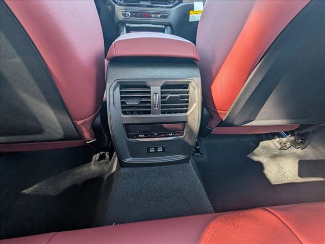 New 2026 BMW 330i Sedan w/ Premium Package image 21