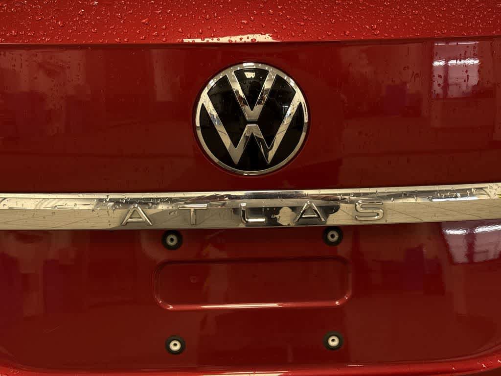 Used 2022 Volkswagen Atlas Cross Sport SEL Premium R-Line AWD/4WD image 27