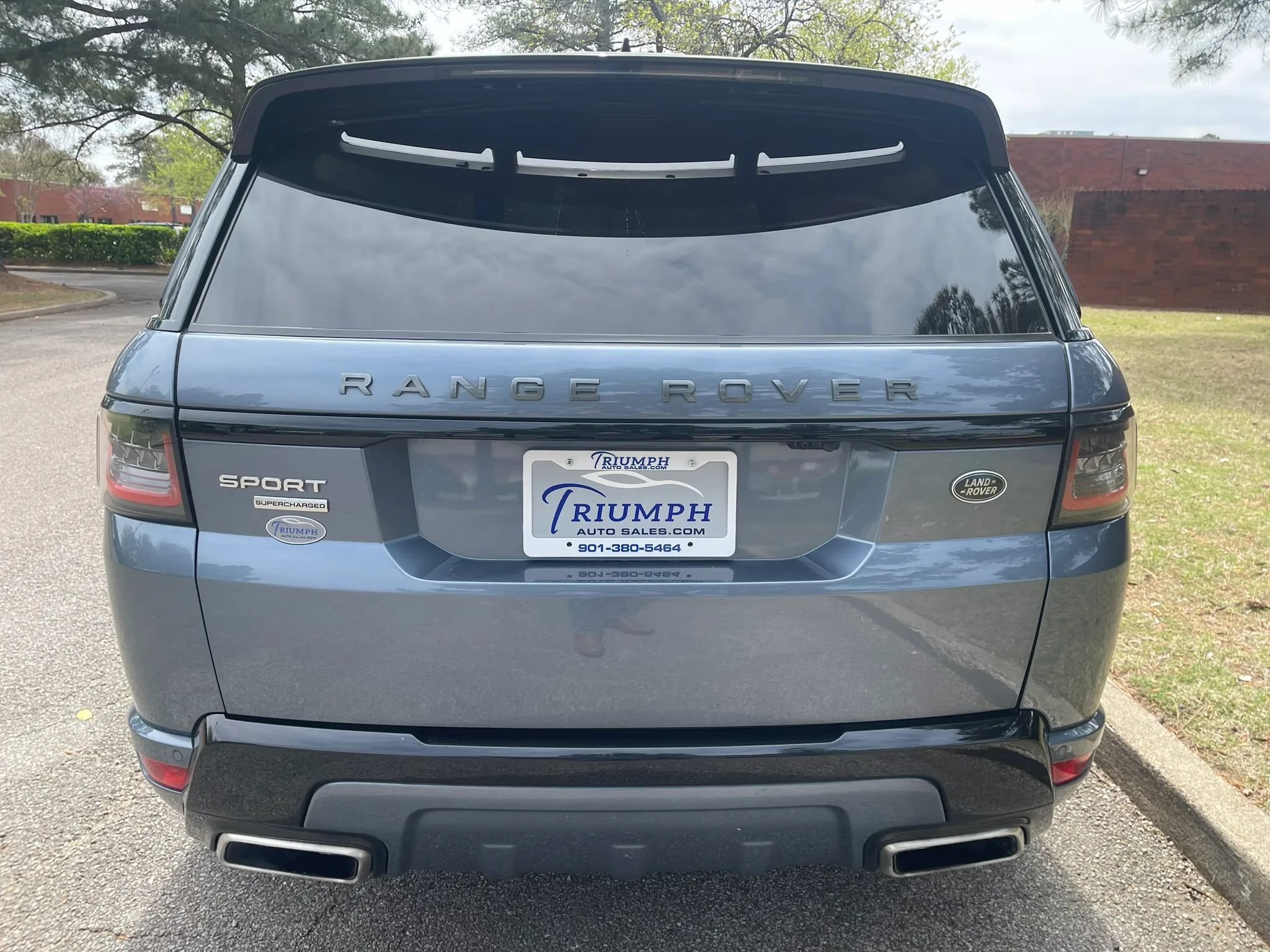 Used 2018 Land Rover Range Rover Sport Supercharged AWD/4WD image 4