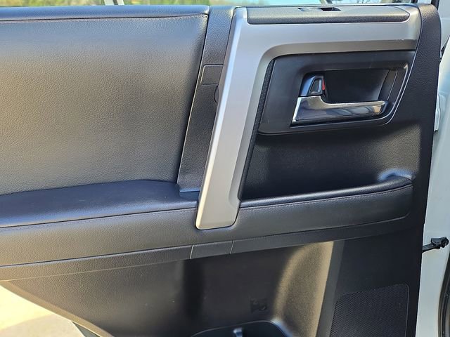 Used 2021 Toyota 4Runner Limited AWD/4WD image 20