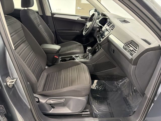 Used 2024 Volkswagen Tiguan S image 22