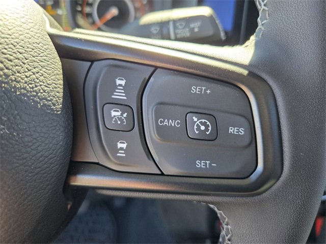 Used 2025 Jeep Gladiator Mojave w/ Convenience Group image 31
