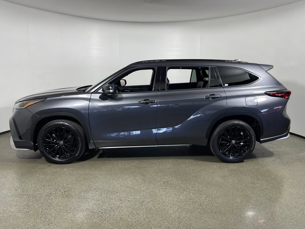 Certified 2025 Toyota Highlander XSE AWD/4WD image 6