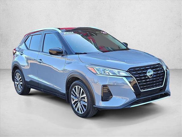 Certified 2022 Nissan Kicks SV FWD image 3