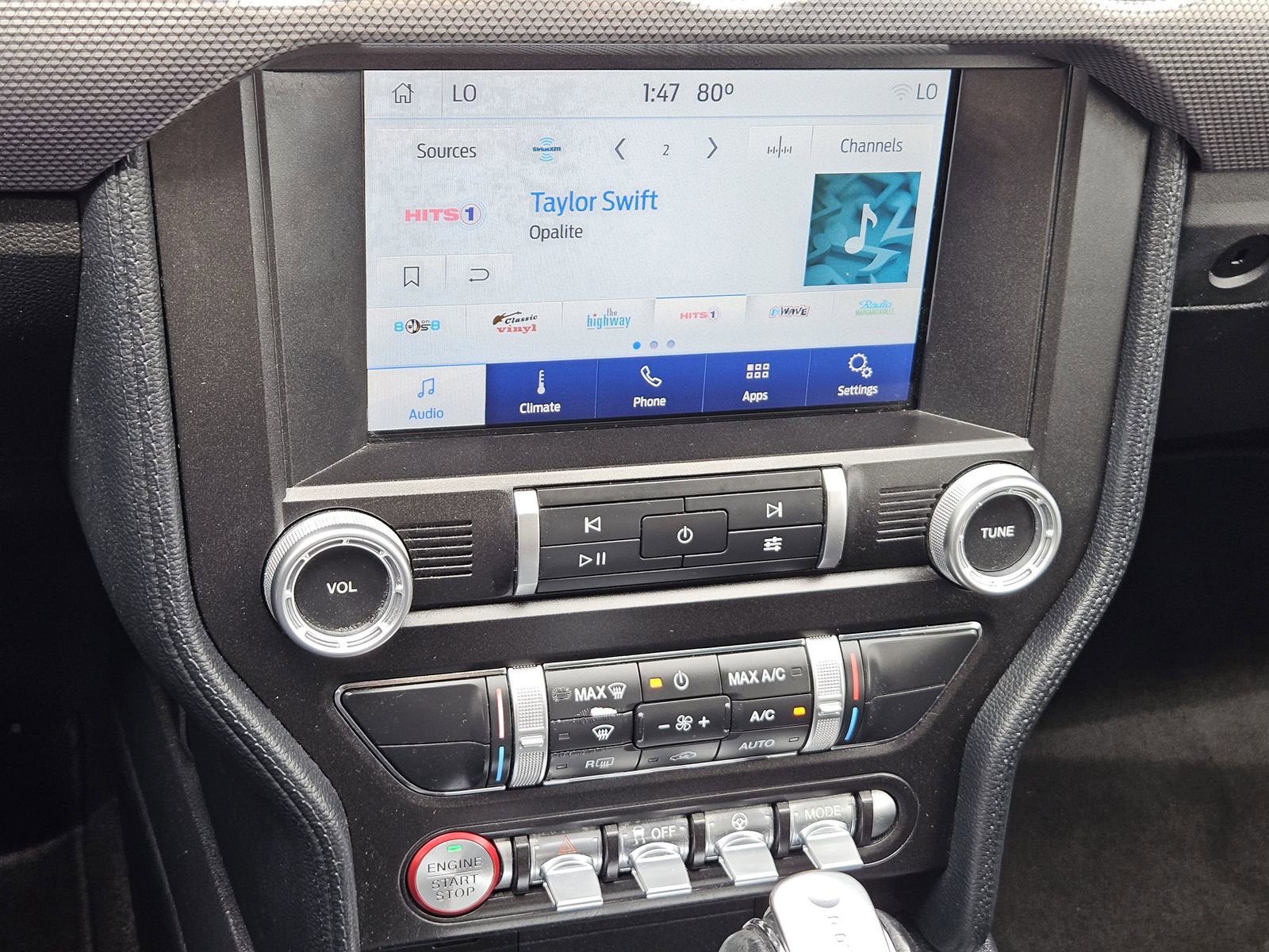 Used 2020 Ford Mustang Coupe w/ Equipment Group 101A RWD image 18