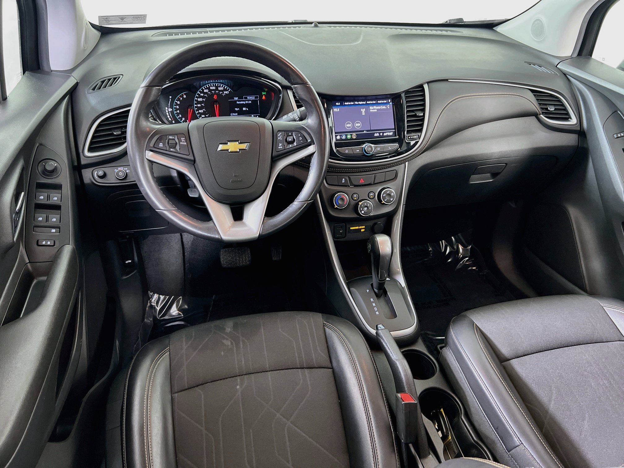 Used 2021 Chevrolet Trax LT w/ LT Convenience Package AWD/4WD image 20