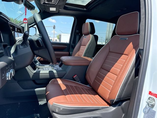 New 2026 GMC Sierra 3500 Denali Ultimate AWD/4WD image 11