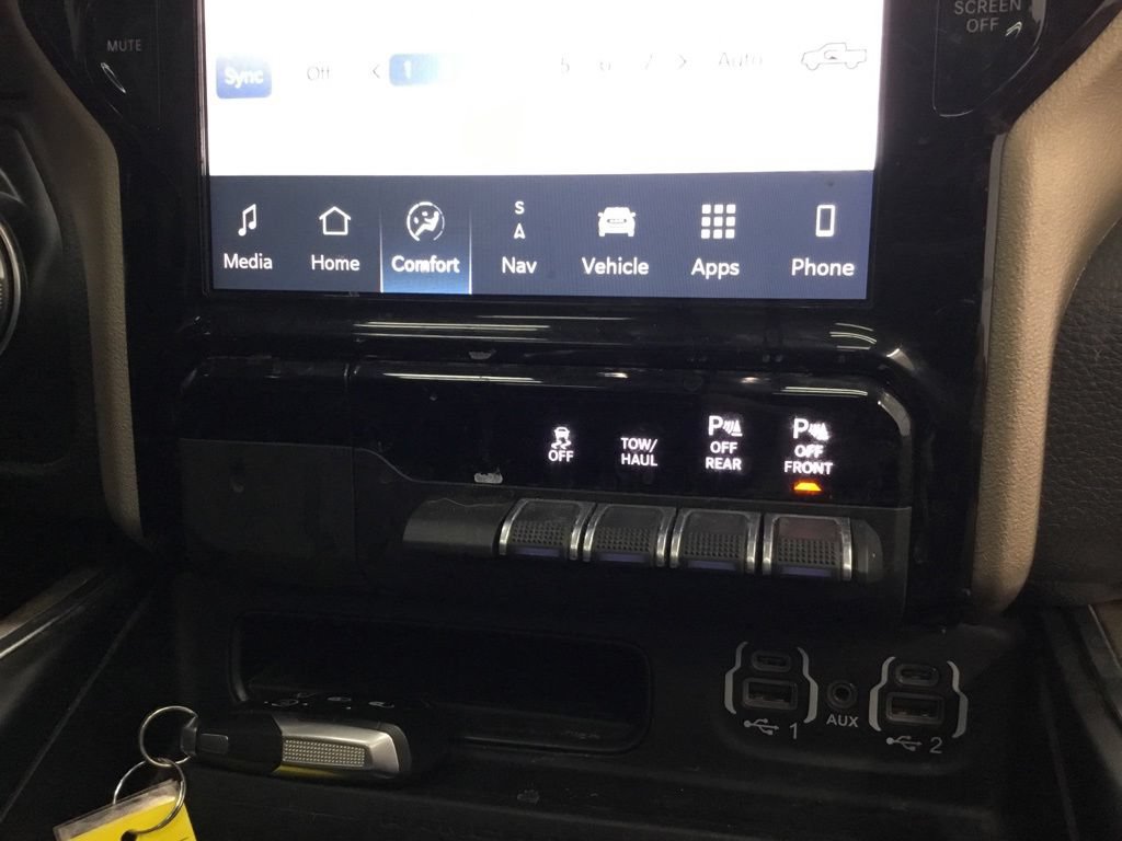 Used 2022 RAM 1500 Laramie AWD/4WD image 26