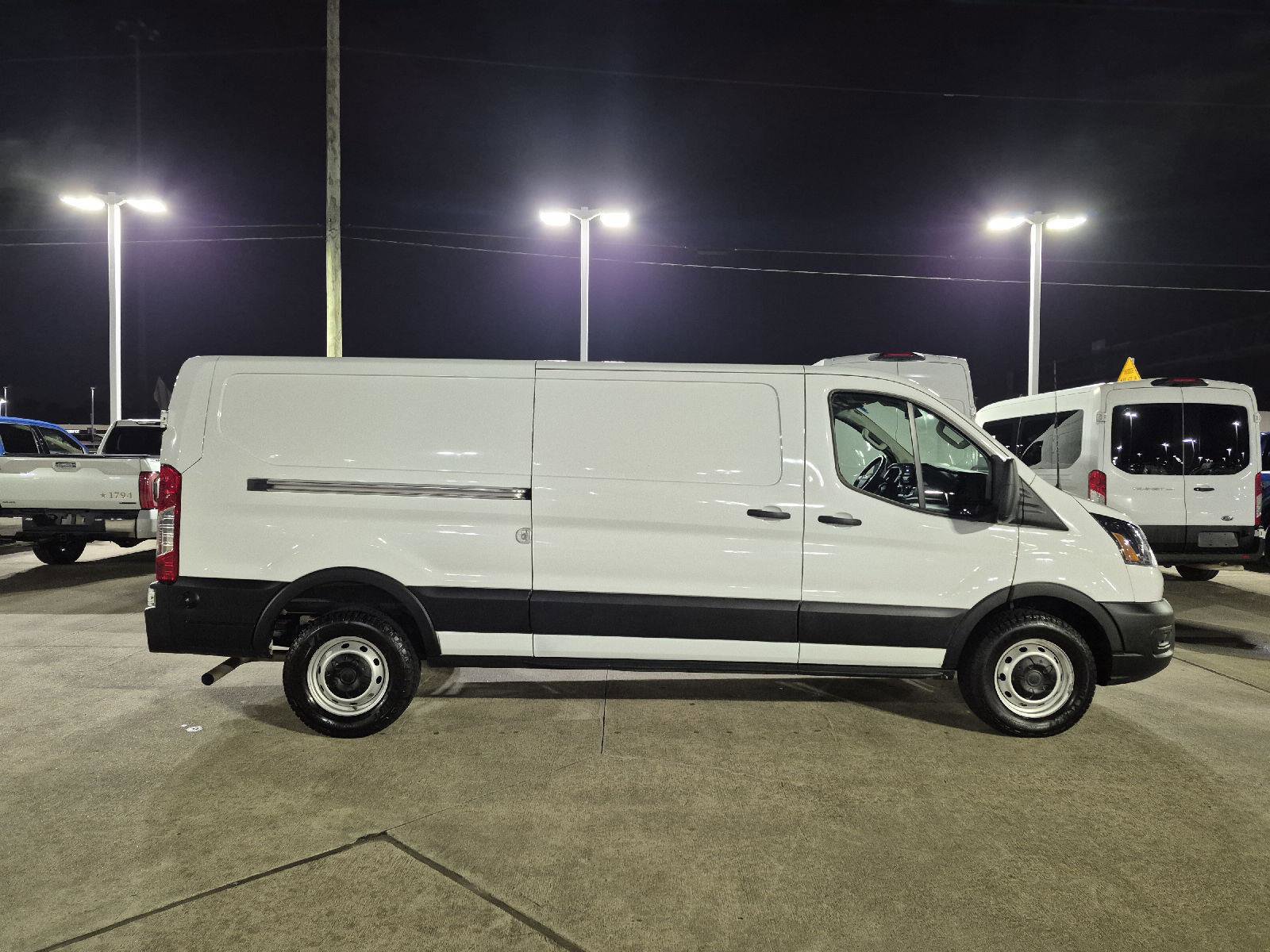Certified 2023 Ford Transit 250 T250 image 5