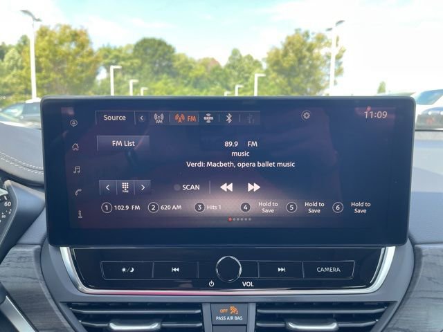 New 2025 Nissan Altima 2.5 SV w/ SV Premium Package image 20