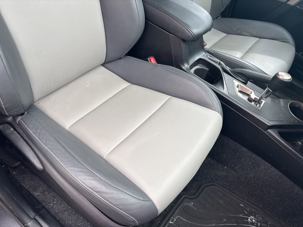 Used 2015 Toyota RAV4 Limited w/ Technology Package AWD/4WD image 27