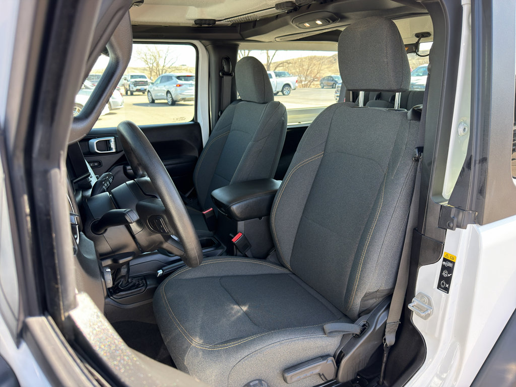 Used 2025 Jeep Wrangler Sport image 10