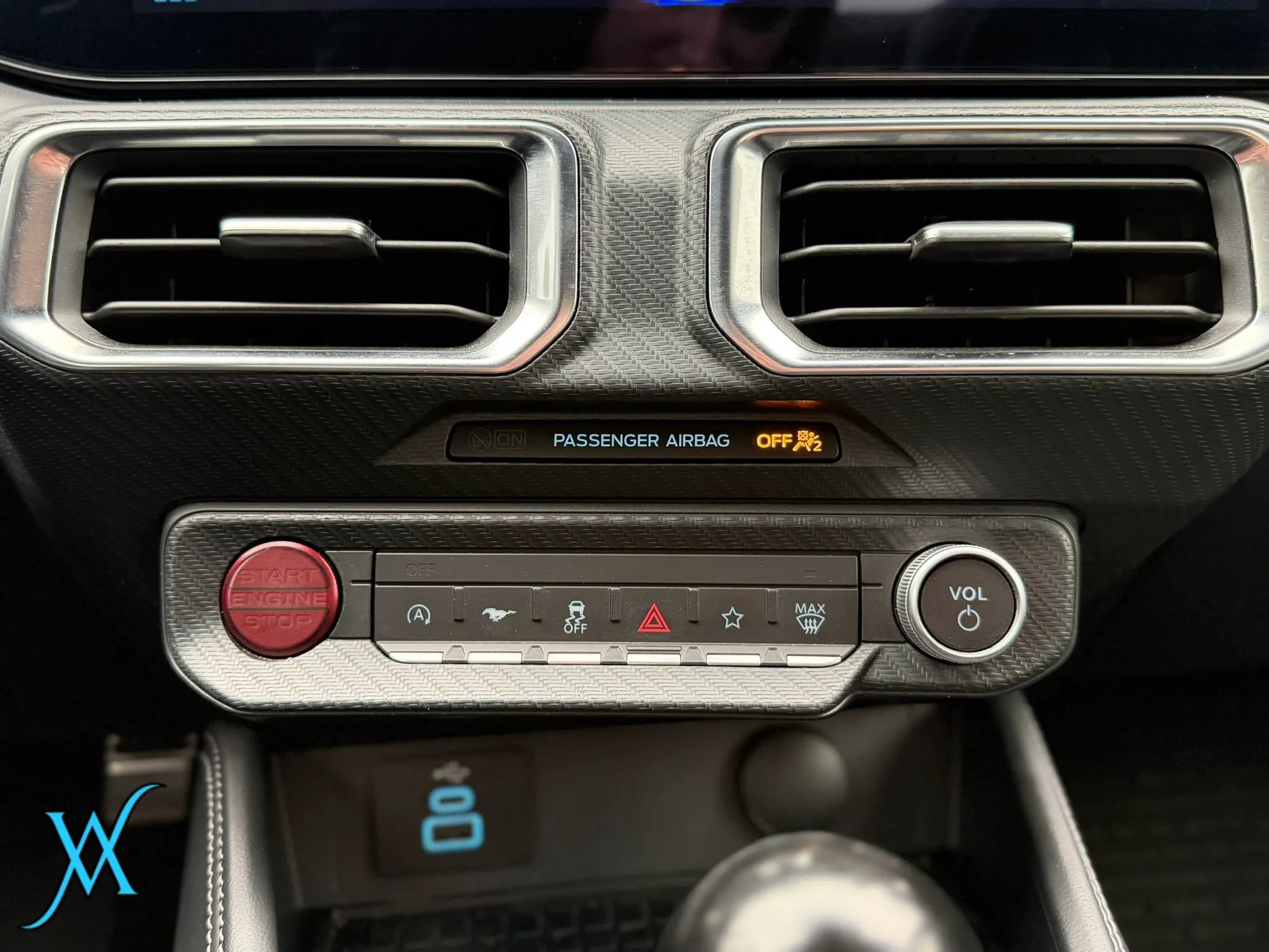 Used 2024 Ford Mustang GT Premium RWD image 29
