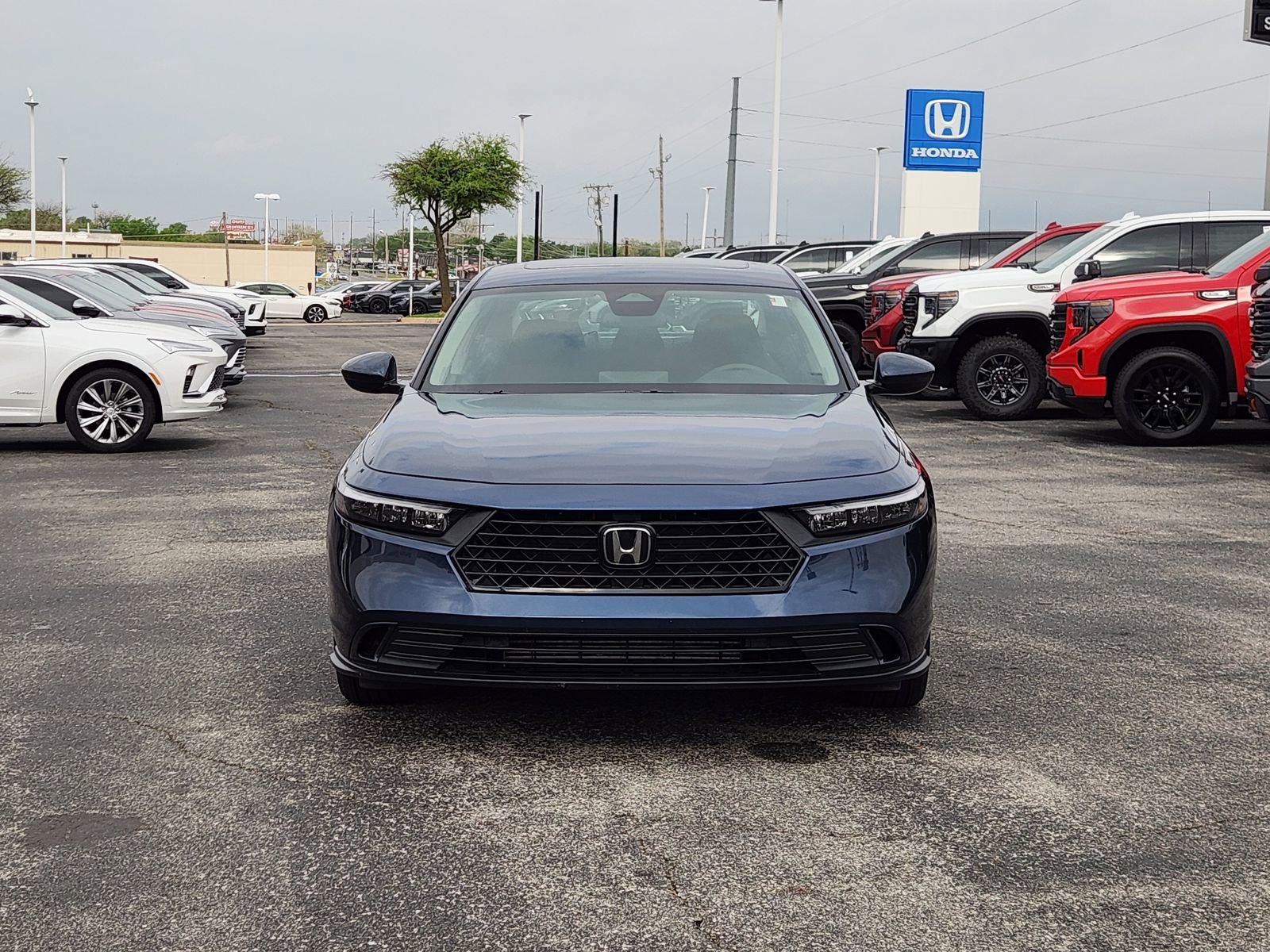 Used 2024 Honda Accord EX image 6