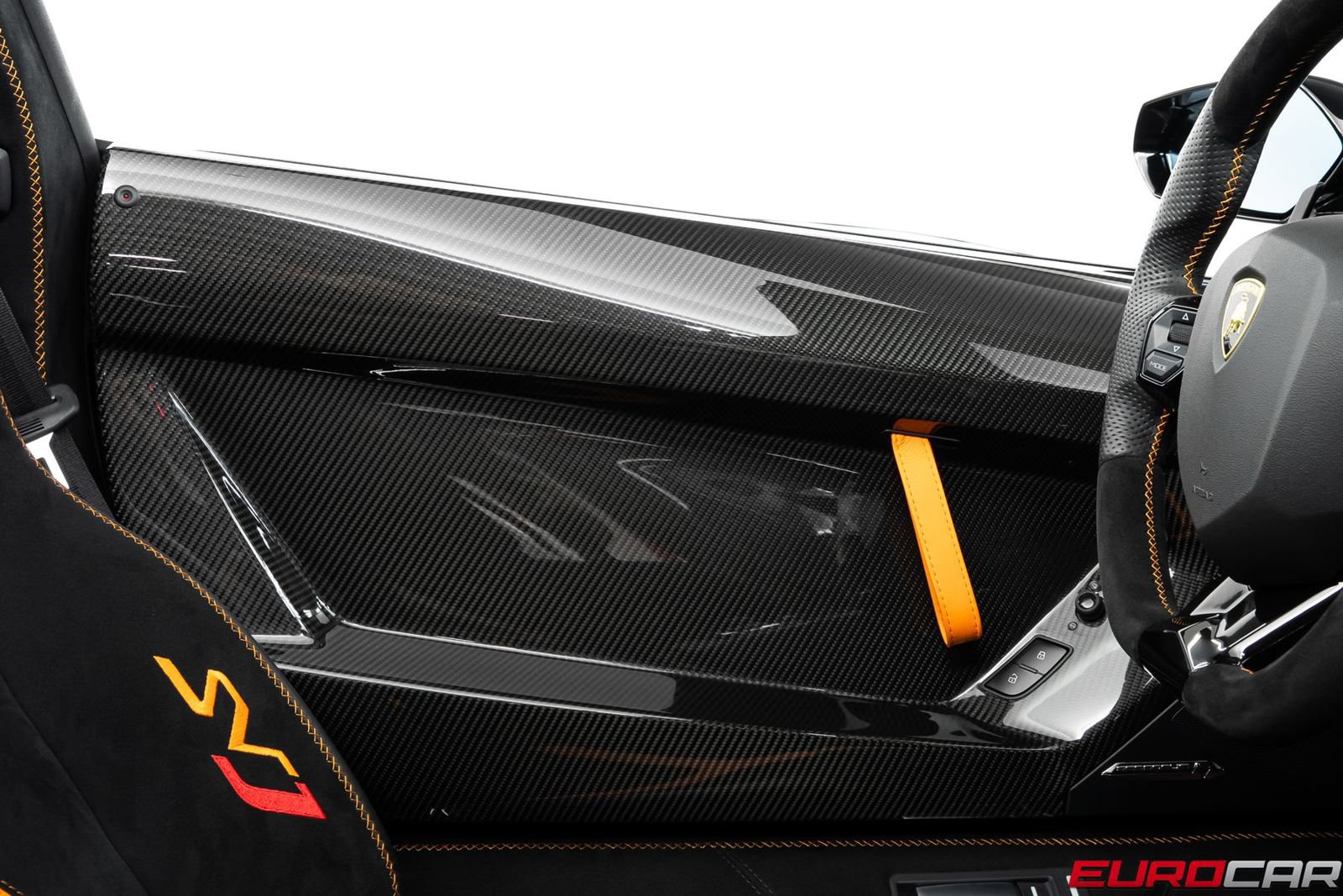 Used 2021 Lamborghini Aventador SVJ AWD/4WD image 34