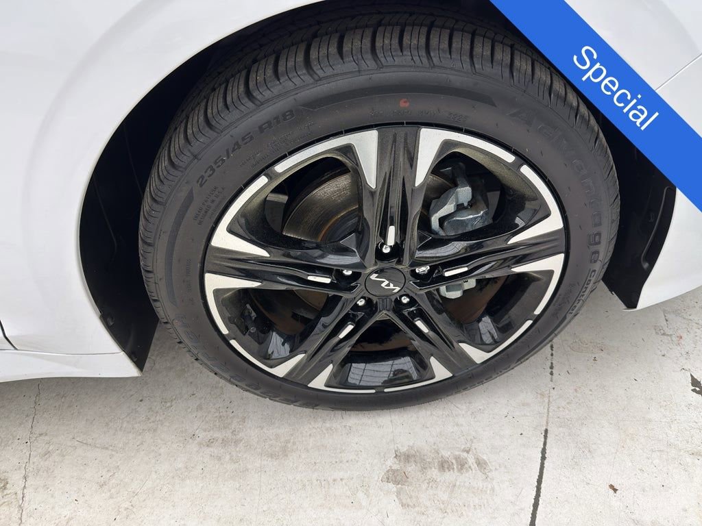 Used 2022 Kia K5 GT-Line FWD image 15