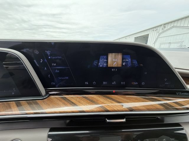 Certified 2024 Cadillac Escalade Sport Platinum AWD/4WD image 14
