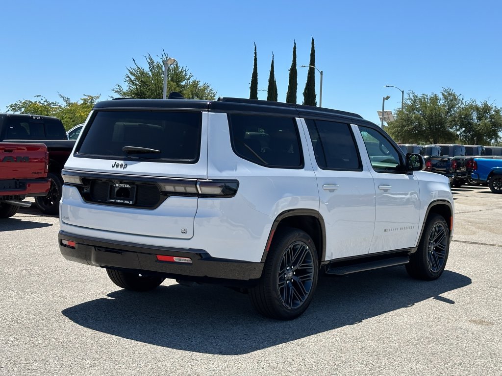 New 2026 Jeep Grand Wagoneer 4WD image 7