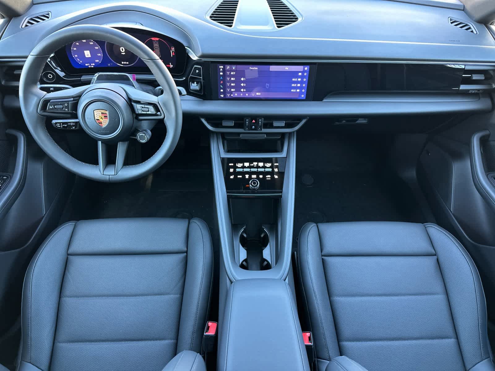 New 2026 Porsche Macan Electric RWD image 6