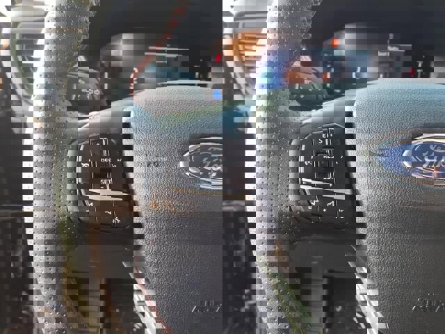 Used 2024 Ford Escape ST-Line image 9