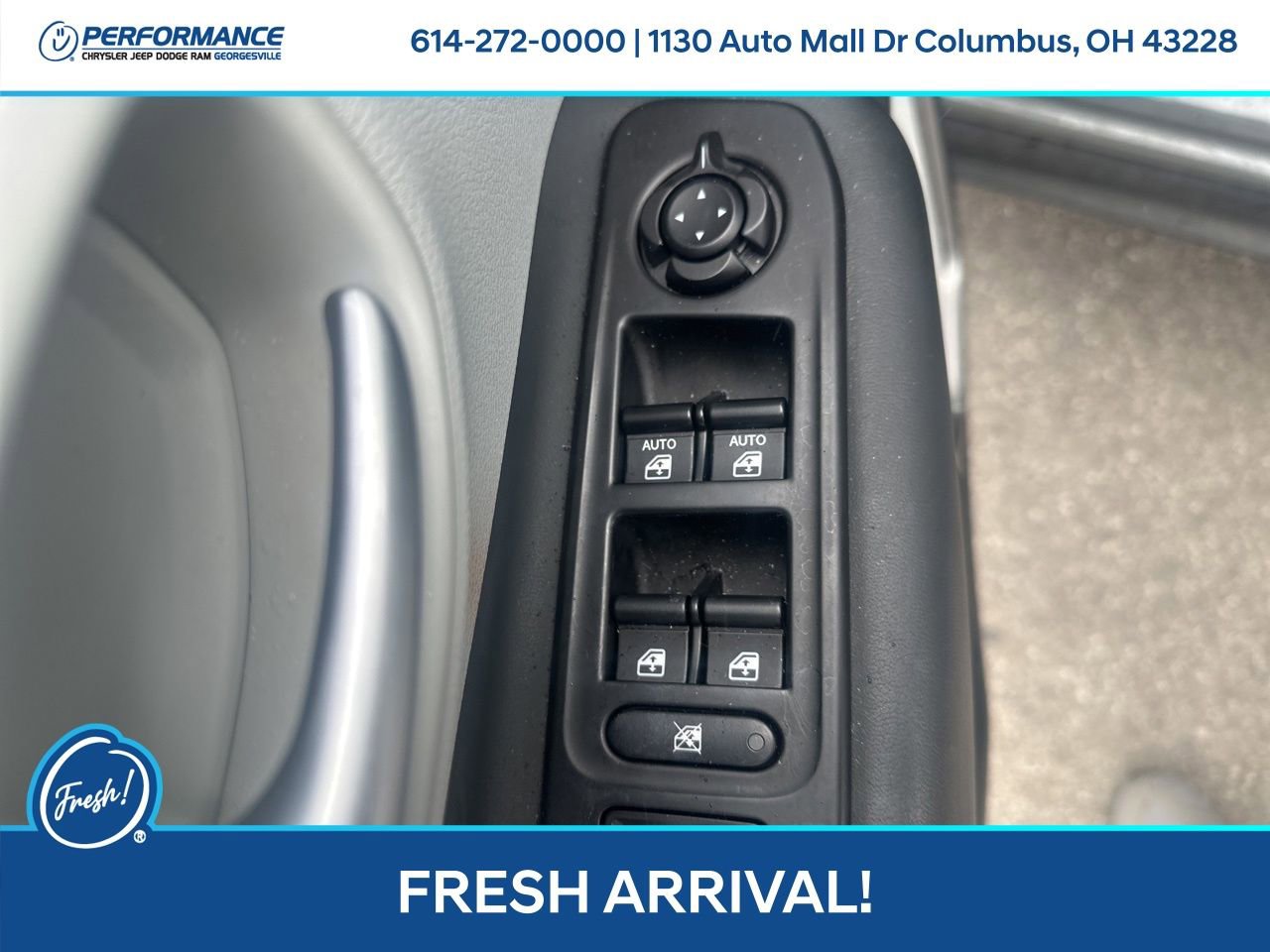 Used 2022 Jeep Renegade Latitude w/ Convenience Group image 12