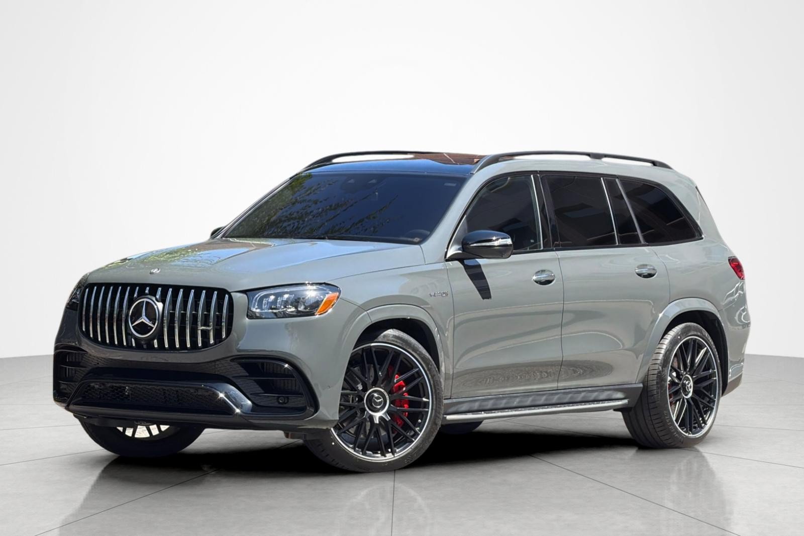 New 2026 Mercedes-Benz GLS 63 AMG 4MATIC image 1