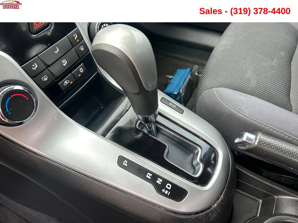 Used 2016 Chevrolet Cruze LT FWD image 17