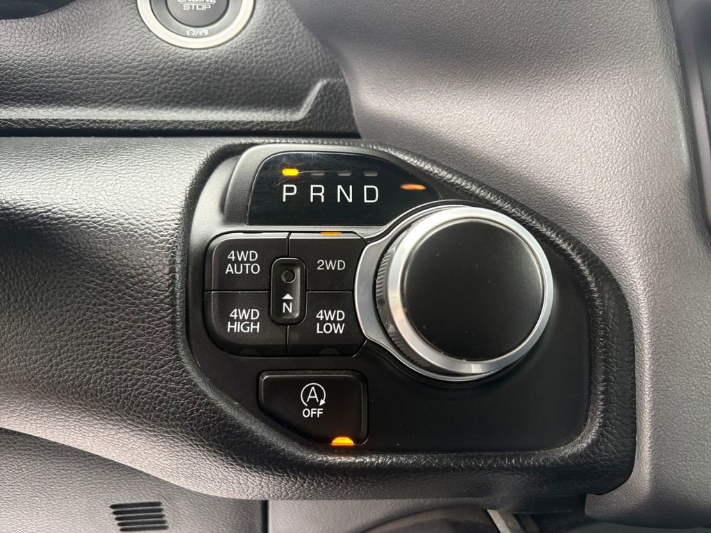 Used 2022 RAM 1500 Big Horn AWD/4WD image 23
