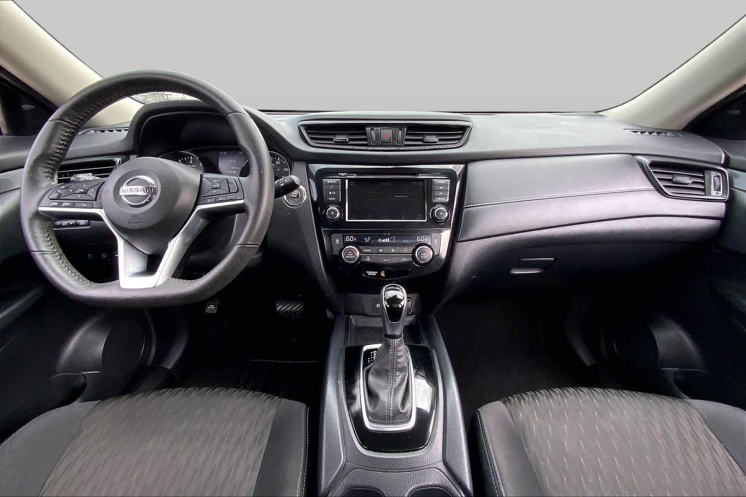 Used 2020 Nissan Rogue SV FWD image 15