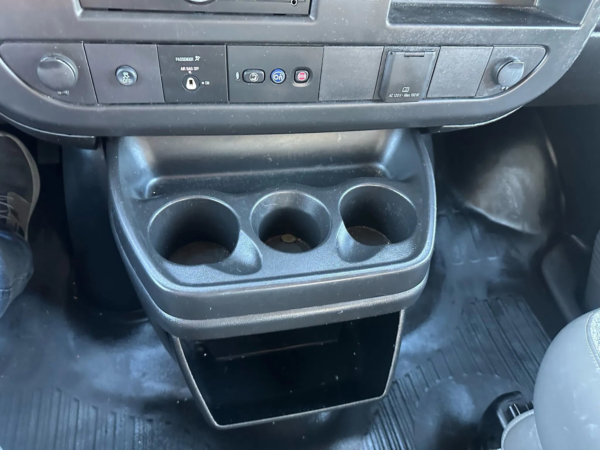 Used 2015 Chevrolet Express 3500 image 16