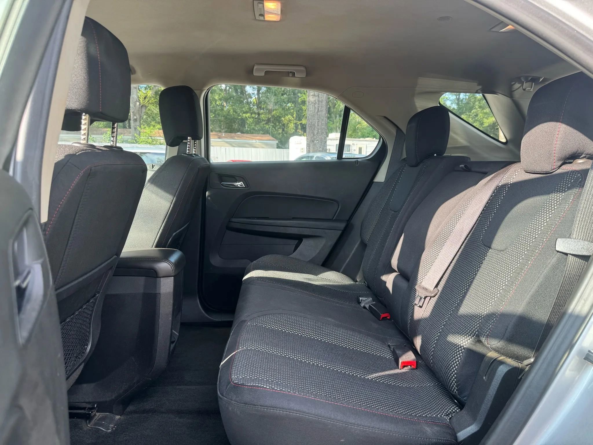 Used 2017 Chevrolet Equinox LS image 15