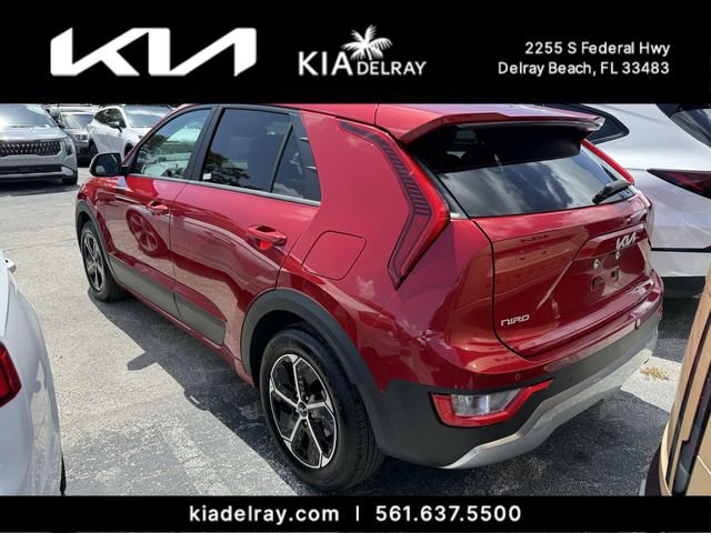 Used 2025 Kia Niro EX FWD image 3