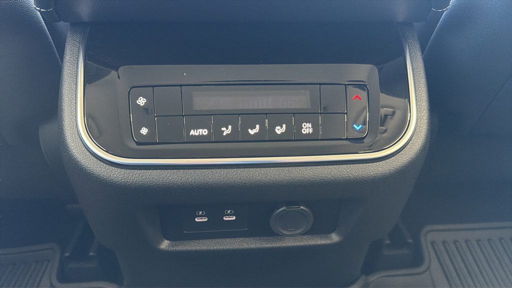 New 2026 Nissan Armada SV AWD/4WD image 18