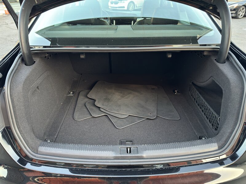 Used 2015 Audi A4 2.0T Premium Plus w/ Technology Package FWD image 18