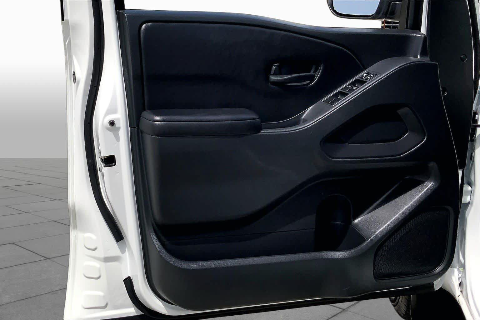 Used 2026 Nissan Frontier S RWD image 21