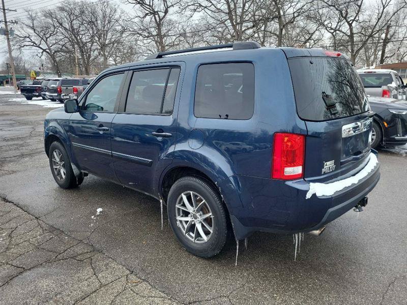 Used 2009 Honda Pilot EX image 2