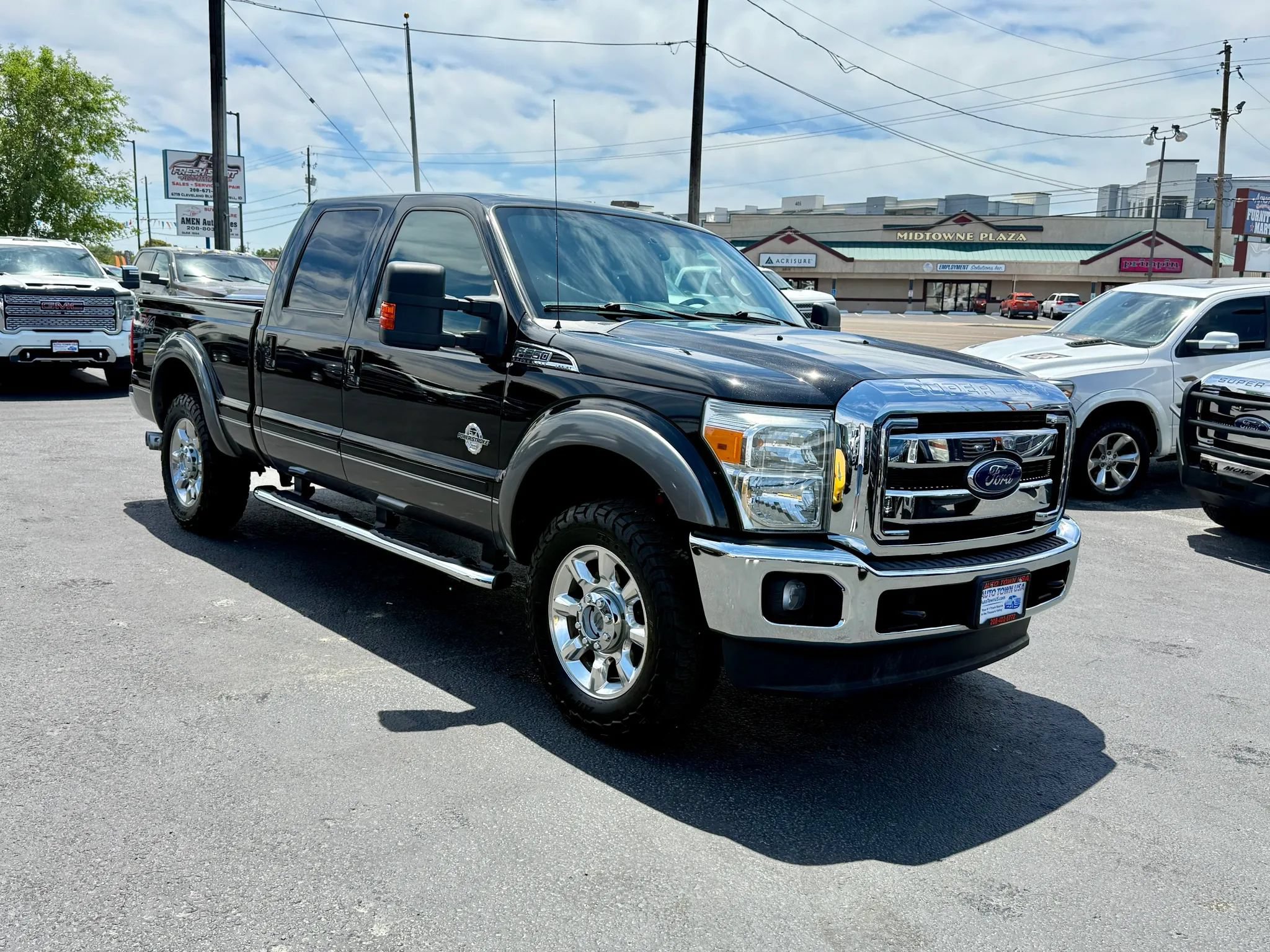 Used 2014 Ford F250 Lariat w/ Lariat Ultimate Package AWD/4WD image 7