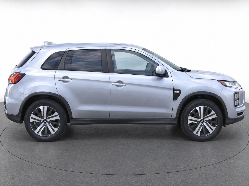 Used 2024 Mitsubishi Outlander Sport ES AWD/4WD image 7