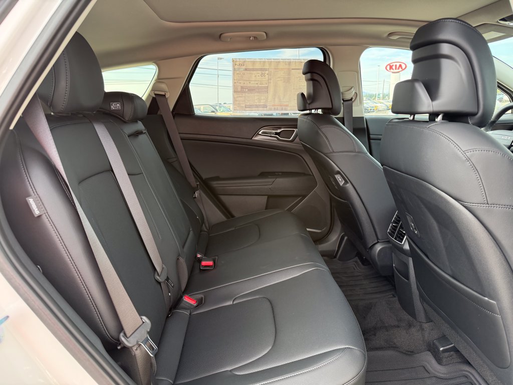 New 2026 Kia Sportage EX w/ EX Panoramic Sunroof Package AWD/4WD image 13