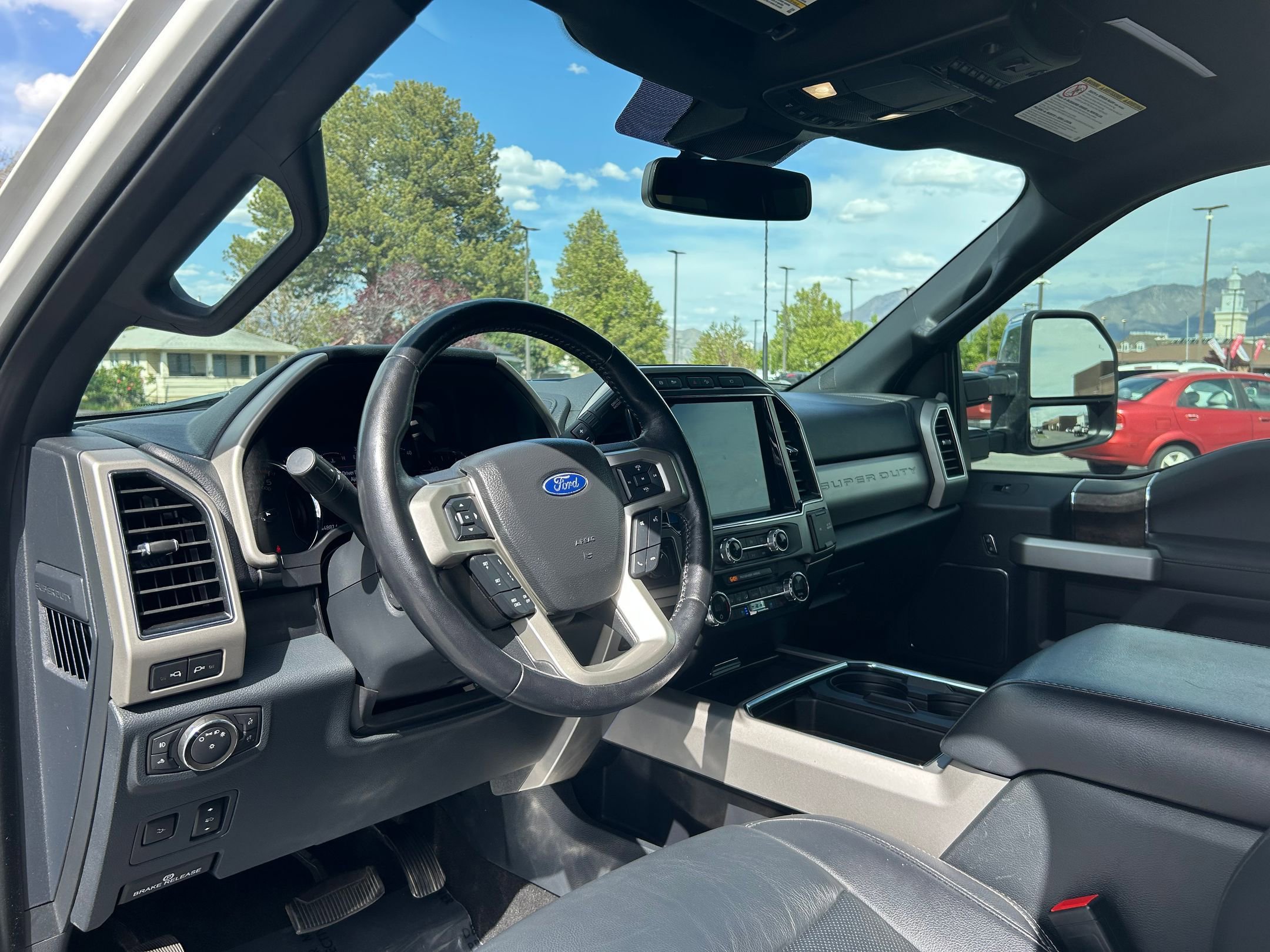 Used 2022 Ford F350 Lariat w/ Lariat Ultimate Package AWD/4WD image 13