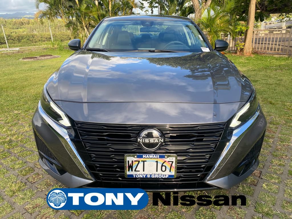 Used 2024 Nissan Altima 2.5 S FWD image 2