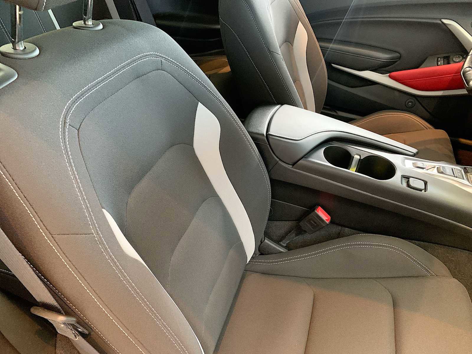 Certified 2023 Chevrolet Camaro LT image 17